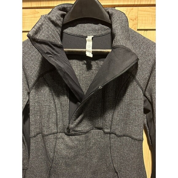 Lululemon Base Runner 1/2 Zip Heathered Herringbone Heathered Black Black Size 6 - Picture 7 of 8